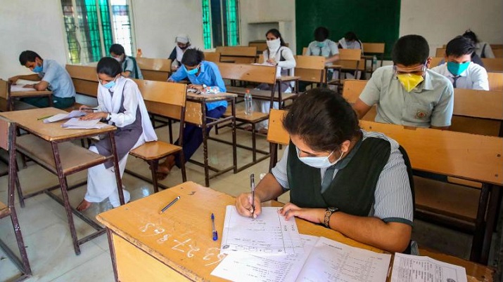 The Global Times | सीईटी परीक्षा पुन्हा पुढे ढकलल्या